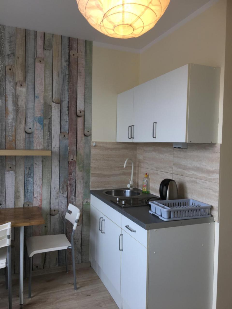 Hostel Przed Switem Gorzow Wielkopolski Exterior photo